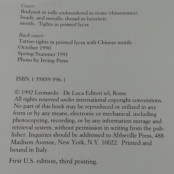 Vintage 90s Versace Signatures fashion coffee table book - Picture 8 of 13